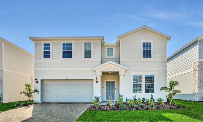 Davenport Villa | Spacious 10Bed Pool Home with Game Room-4265LA