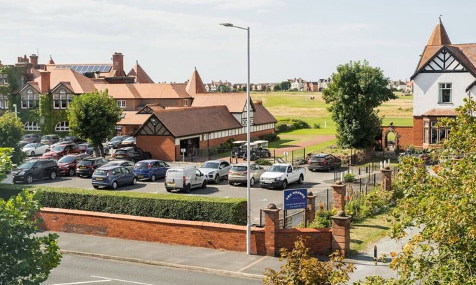 Hoylake Condominio | Spacious 2 bed flat Near Royal Liverpool Golf Club