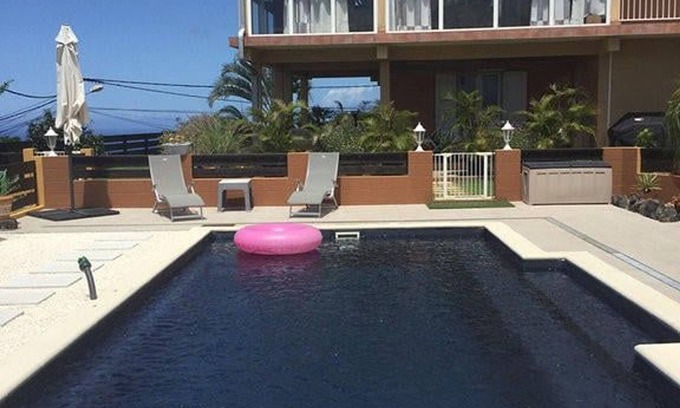 Les Avirons Cabaña | Gran apartamento de 2 habitaciones en Avirons - Terraza y Parking