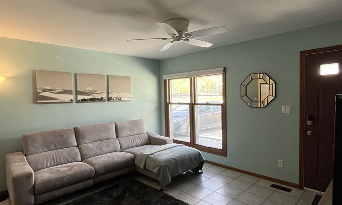 Urbana Casa | Spacious 3 bed 1.5 bath home