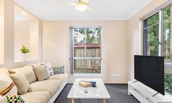 Sunnybank Hills Casa | Spacious 3-bed Retreat 1min to Mall @SunnybankHill