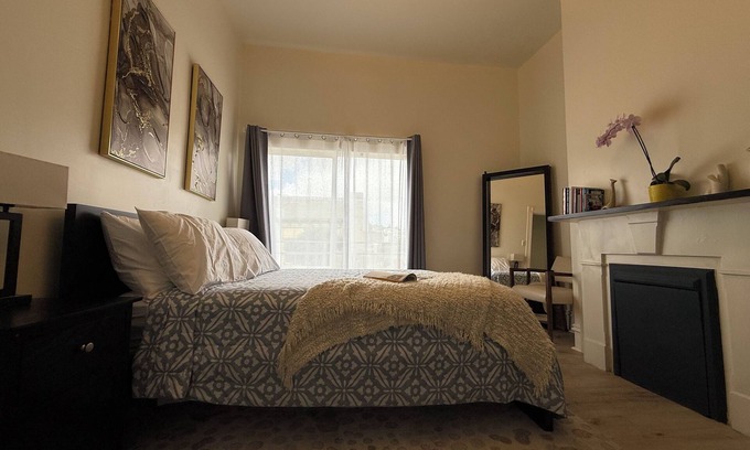 Mission District Apartamento | Spacious 3 Bedrooms,2 baths with an Office in the Mission near Castro