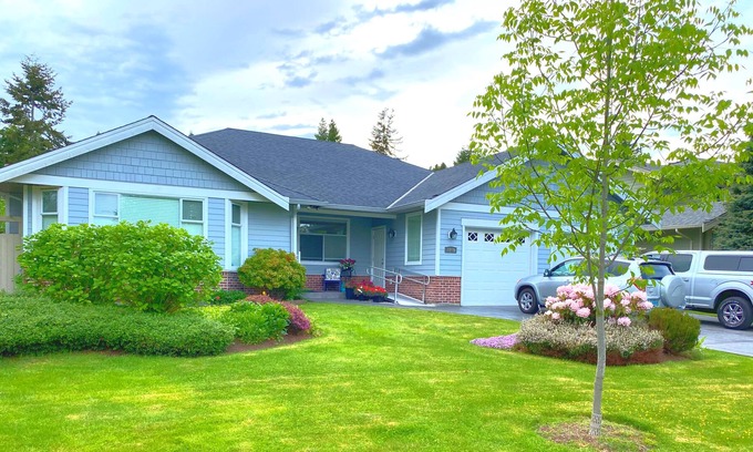 Surrey Casa | Spacious 3 bedroom Rancher in beautiful South Surrey, BC, Canada