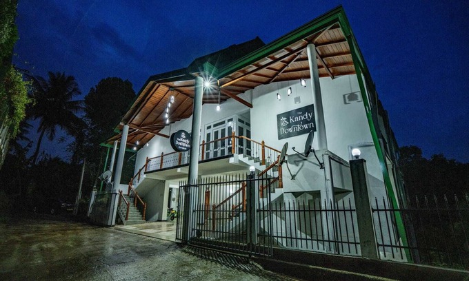 Katugastota Apartamento | Spacious 4-Bed Apartment in Katugastota