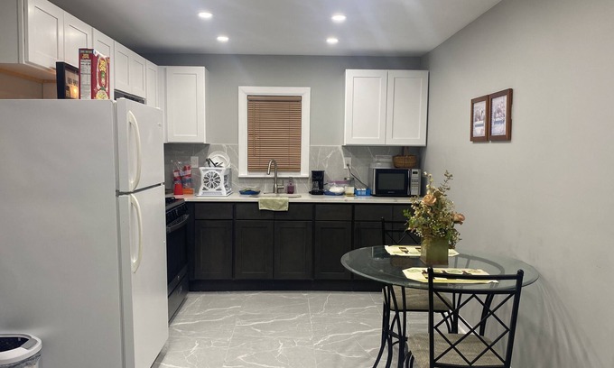 Lower Vailsburg Casa | SPACIOUS 4 BEDROOMS 12 MINS TO NEWARK AIRPORT