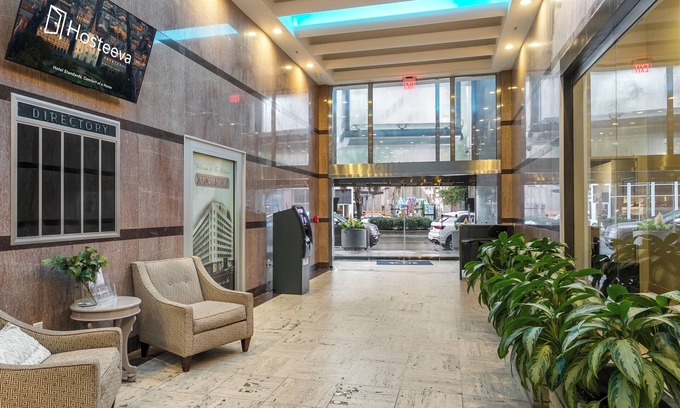 Central Business District Apartamento | Spacious 4BD Condo-Sleeps 12-Walk to Bourbon St & Superdome