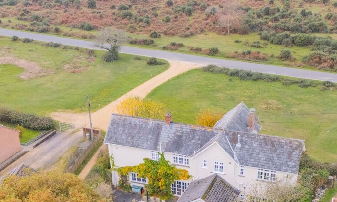New Forest District Apartamento | Forest-view country retreat in East Boldre