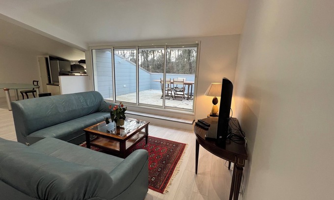 La Tremblade Apartamento | SPACIOUS 80m2 apartment 1 km from beaches. Pets allowed.