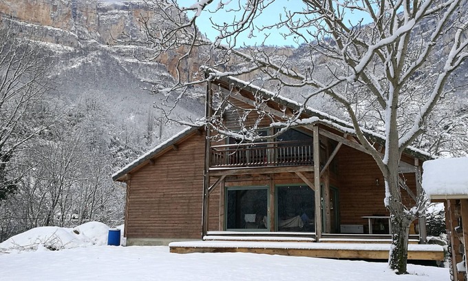 Choranche Chalet De Esquí | chalet amplio y luminoso, al pie de las montañas del Vercors
