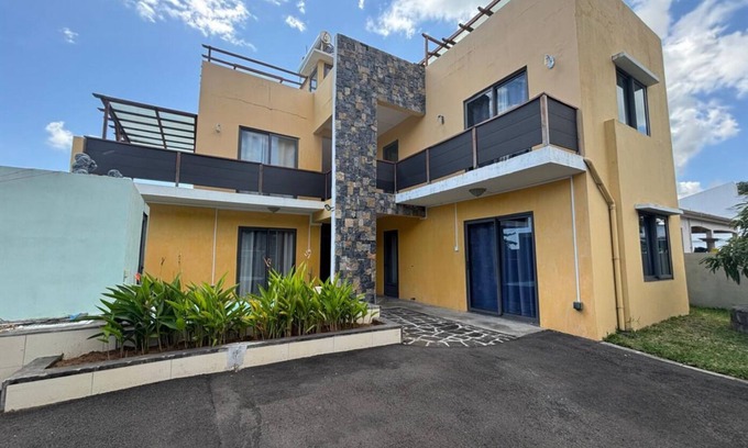 La Gaulette Apartamento | Spacious and private studio in La Gaulette 1