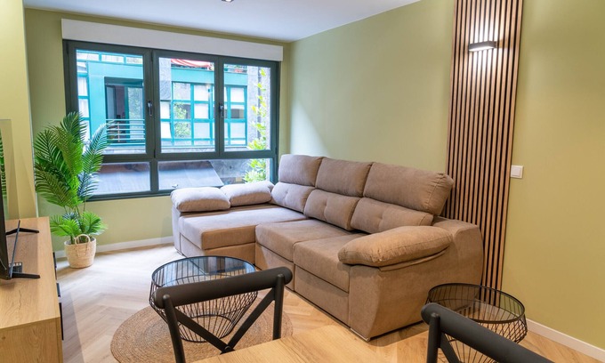 Centro de Oviedo Apartamento | Amplio Apartamento en Oviedo Centro