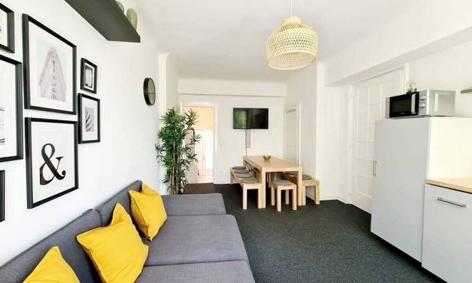 Barmbek-Sued Apartamento | Spacious Apt. for 9 in great location