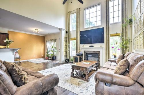 Morrisville Casa | Spacious Cary Retreat with Patio and Pool Access!