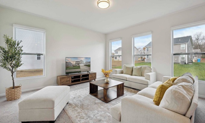 Whittaker Casa | Spacious Charming 3BR Home|Hardwood Flooring|Garage Access|Remote Lock #42177