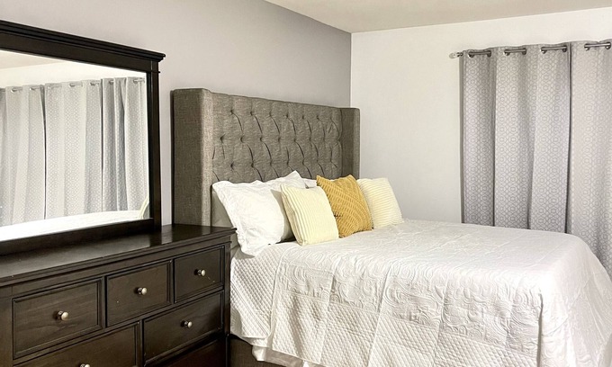 Bennsville Casa | Spacious comfy Home in White Plains / Waldorf close to DC and National harbor