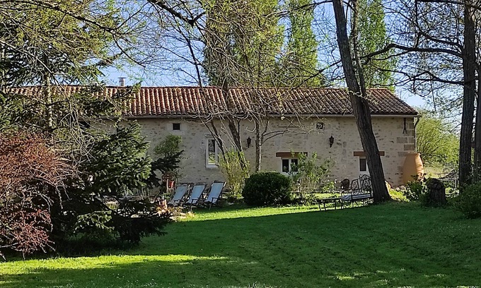 Cubnezais Casa | Spacious cottage in the countryside