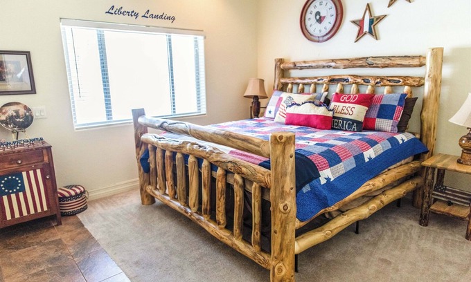 Pinetop Casa | Spacious & Cozy Cabin – Minutes from Go-Karts, Golf, Trails, Lakes & Family Fun!