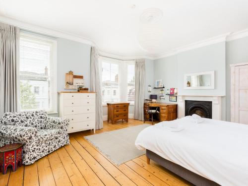 Leamington Spa Casa | Spacious Family 3Bed on Leam Terrace with Parking Pass the Keys