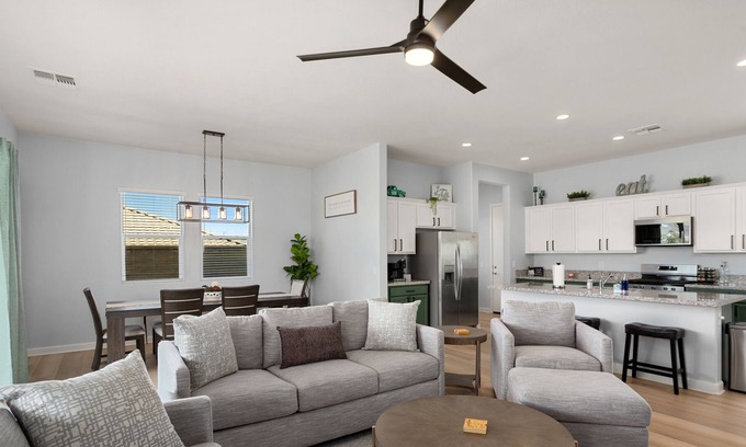 Maricopa County Casa | Spacious Family Friendly home