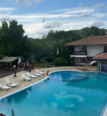 Kavarna Apartamento | Spacious Family Fully Furnished 2 Rooms Apartment in Kavarna Apart Hotel