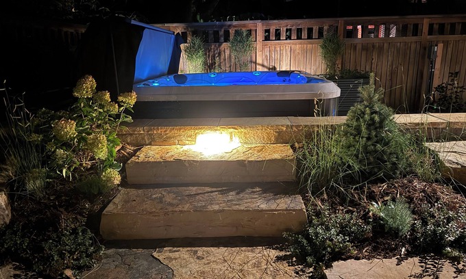 Baseline Sub Casa | Spacious Family Home with Hot Tub, Theater; near trails, Pearl, CU