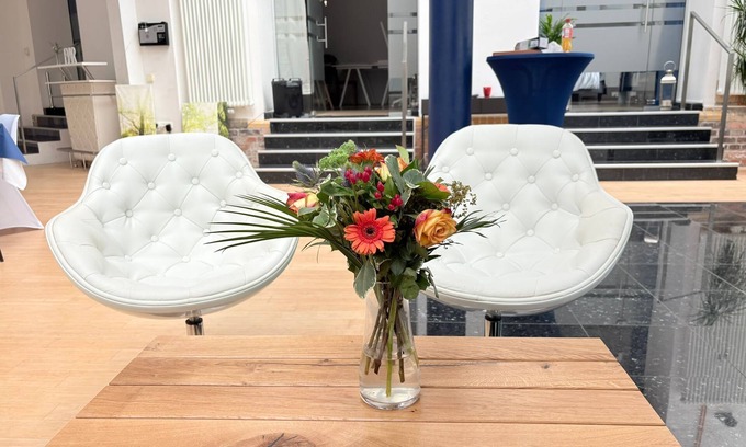 Daberstedt Apartamento | Spacious family loft for groups of up to 10 people near the main train station