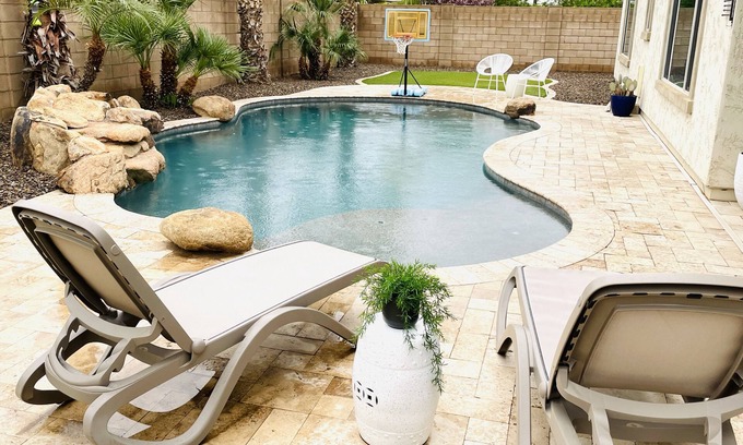 Queen Creek Casa | Spacious Family Oasis - 4+ bedroom -Beautifully Clean - Pool