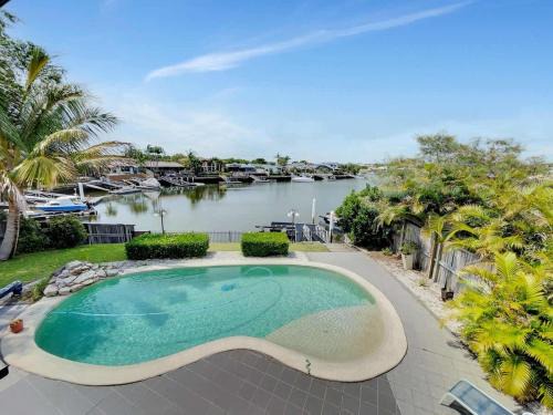 Banksia Beach Casa | Spacious Family & Pet-friendly Home on the Canal
