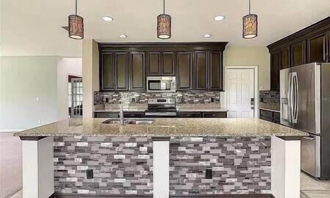 Marbella Casa | Spacious, Fun & Convenient