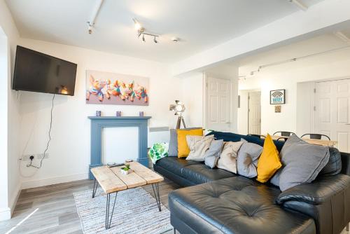 St. Thomas Apartamento | Spacious Home - 2 Ensuites - Garden - Smart TVs