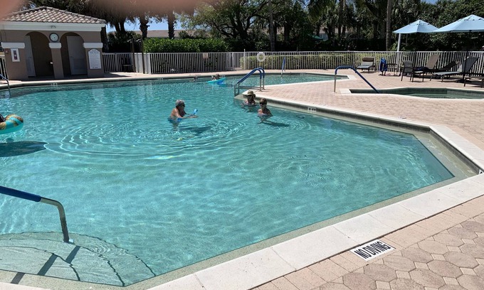 Bonita Springs Casa | Spacious home with lovely golf course views and private pool.