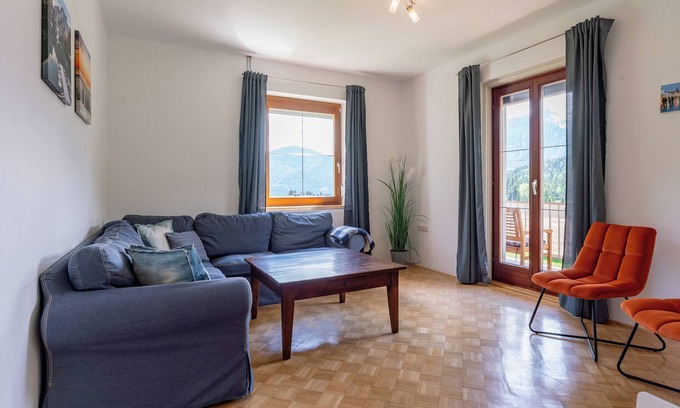 Kotschach-Mauthen Casa | Spacious house with garden near a ski resort