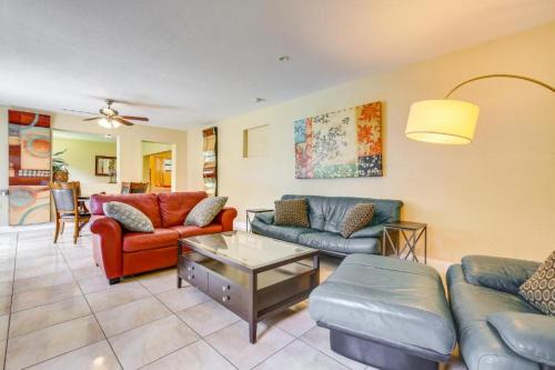 Plantation Casa | Spacious House near Fort Lauderdale - Minutes from Beach