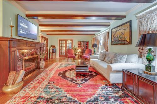 Jamestown Casa | Spacious Jamestown Home Near Natl Comedy Center!