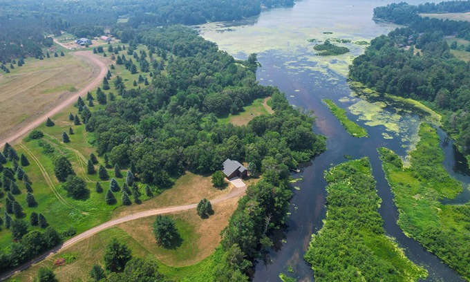 Chetek Cabina | Spacious Lodge on Moose Ear Creek w/ Fire Pit