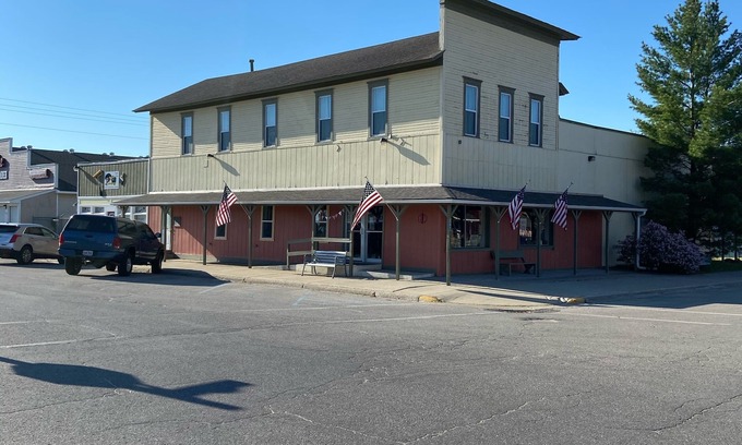 Lewiston Apartamento | Spacious Loft in Downtown Lewiston