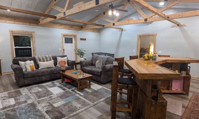 Laurelville Cabina | Spacious Lux Cabin. Close to HH State Park & More!