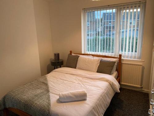 Doncaster Casa | Spacious Luxurious Serviced Accommodation 3