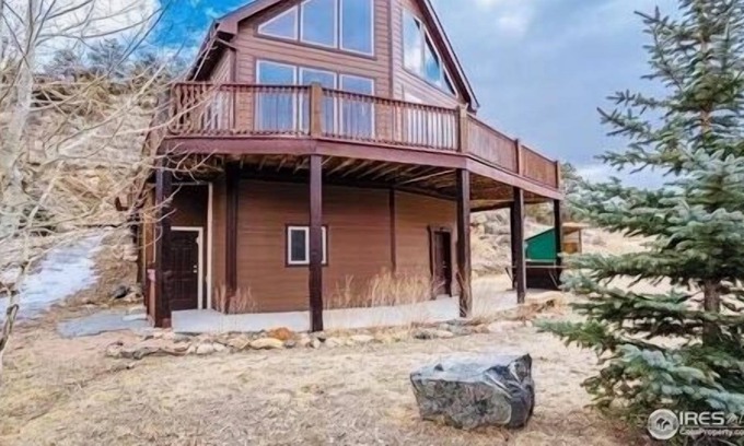 Glacier View Meadows Casa | Spacious mountain house with views and room to relax!