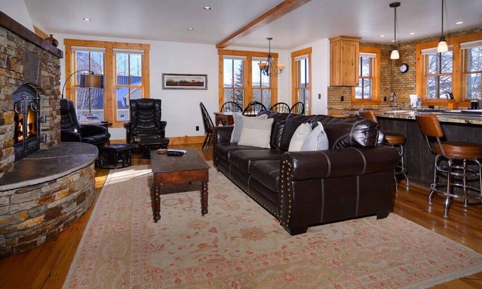 Crested Butte Casa | Spacious, new townhome in town of Crested Butte