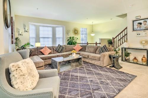 Odenton Casa | Spacious Odenton Townhome 21 Mi to Baltimore