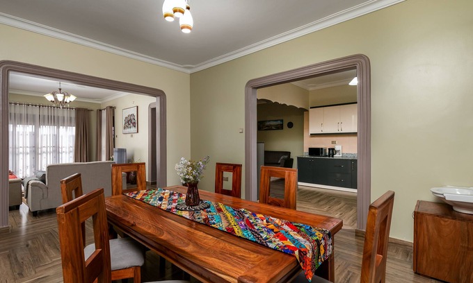Entebbe Casa | Spacious & private family vacation rental that meets you comfort and relaxation.