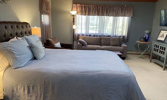 Port Ewen Apartamento | Espacioso, privado- Kingston, HITS y Hudson Valley, Off Street Park