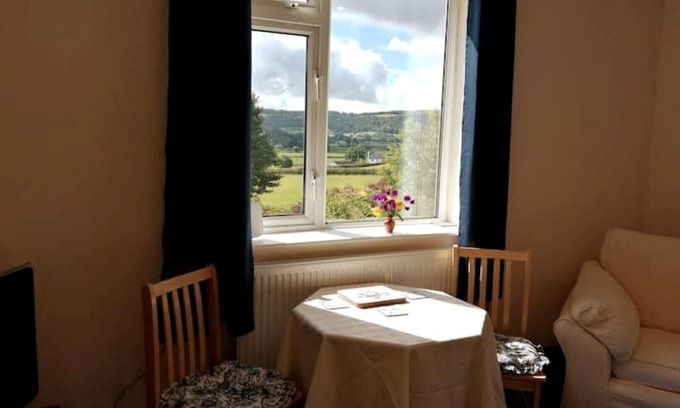 Pont-ar-gothi Apartamento | Spacious Secluded Stay in the Countryside