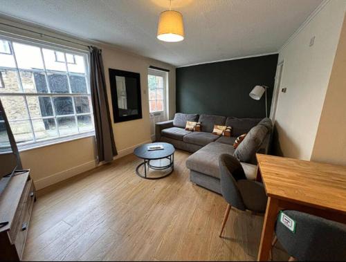 Abingdon Apartamento | Spacious St Helens By Prescott Apartments