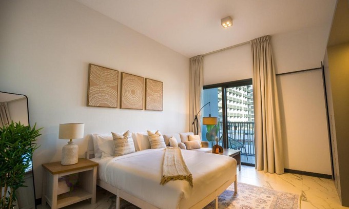 Dubai Apartamento | Spacious STU in Mag 890, MBR - Meydan Living