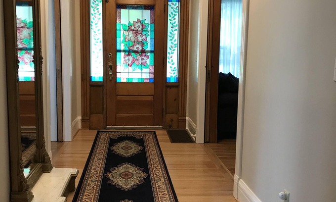 Clifton Springs Casa | Spacious updated private home, quiet neighborhood, walk to downtown.