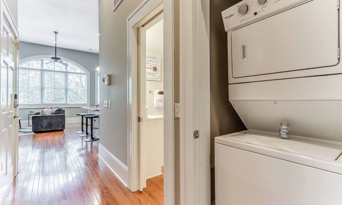 Metropolitan Condominio | Spacious, Walkable & Cozy with lots of Space! King and Queen beds