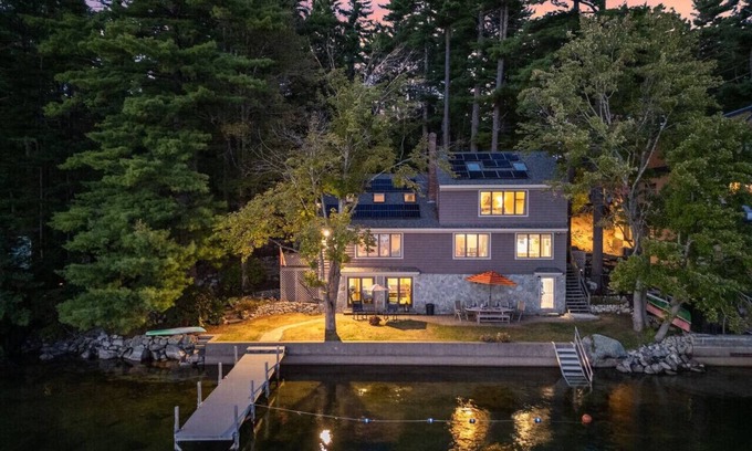New Durham Apartamento | Spacious Waterfront Retreat on Merrymeeting Lake!