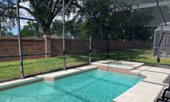Westridge Casa | Spacious Westridge Pool Home 5 bedroom